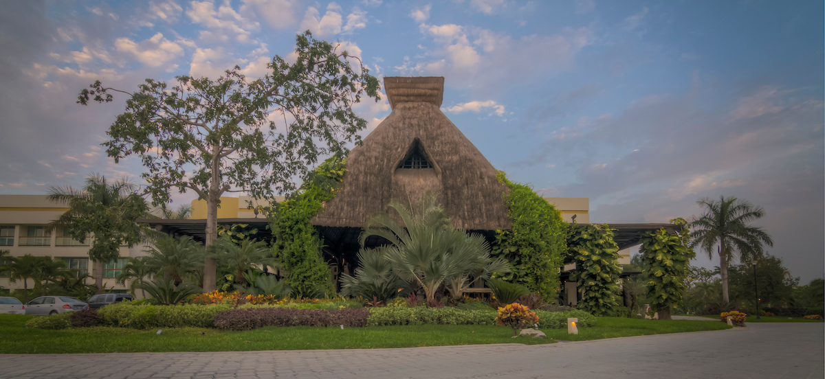 mayan-palace-01