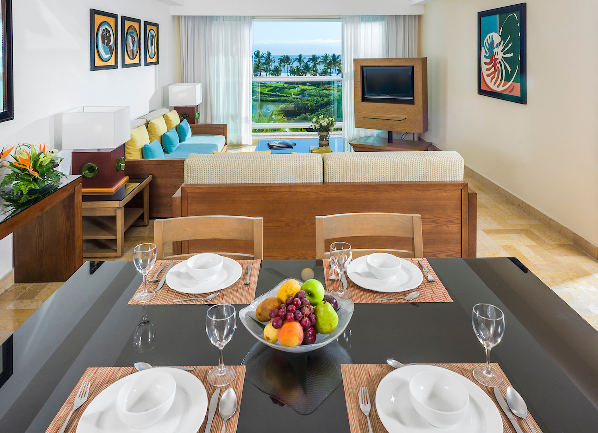 vidanta-nuevo-vallarta-accommodations-mayan-palace-one-bedroom-suite-1